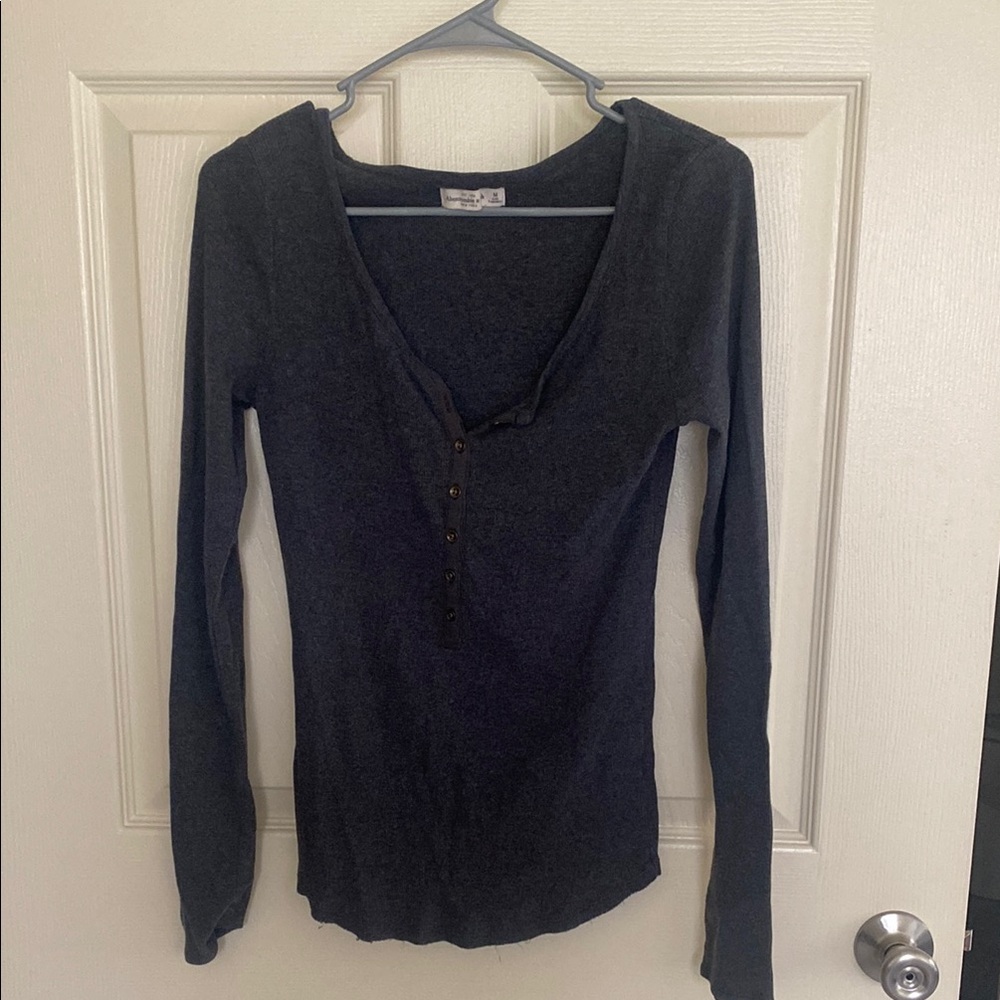 Women's Long Sleeve Gray Top
